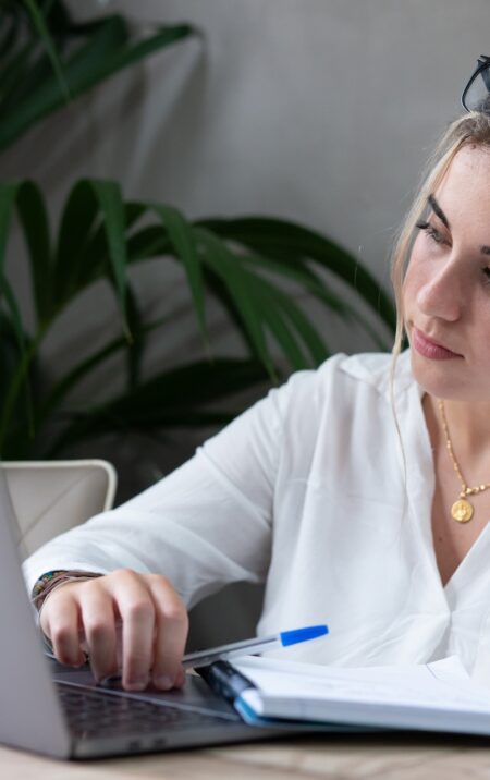 Parcoursup 2026 : 9 lyc&eacute;ens sur 10 vivent cette &eacute;tape d&rsquo;orientation post-bac comme une &eacute;preuve anxiog&egrave;ne selon une nouvelle &eacute;tude