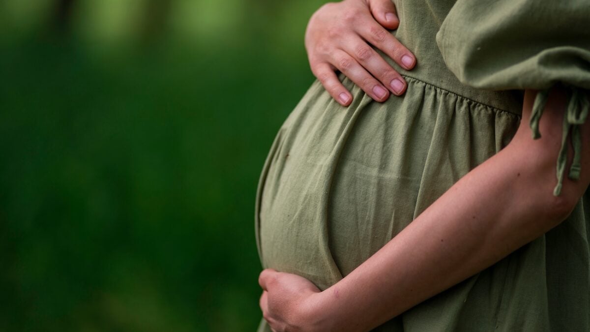 "Un passager surprise" : cette candidate de Mariés au premier regard est enceinte de son premier enfant