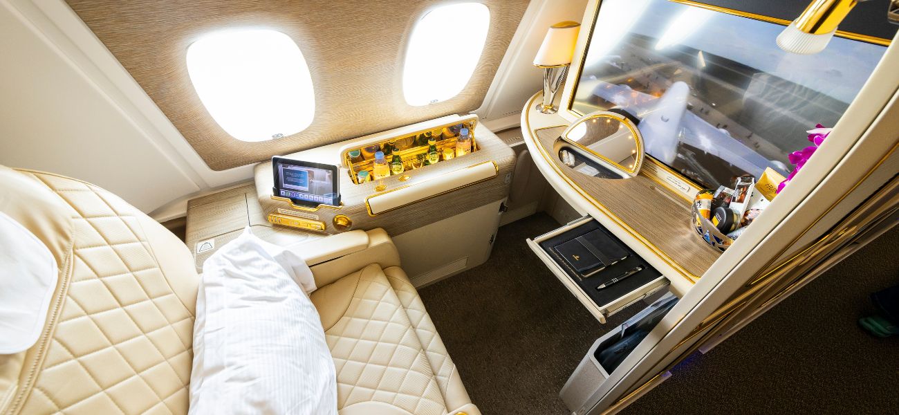 « Je me suis sentie comme une star » : cette grand-mère de 88 ans prend l’avion pour la première fois, son petit-fils pilote