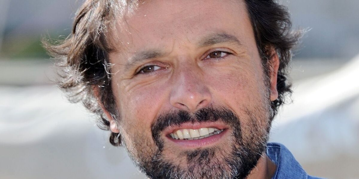 Bruno Salamone décédé à 55 ans : de quoi est mort l'acteur emblématique de la série Fais pas ci fais pas ça ?